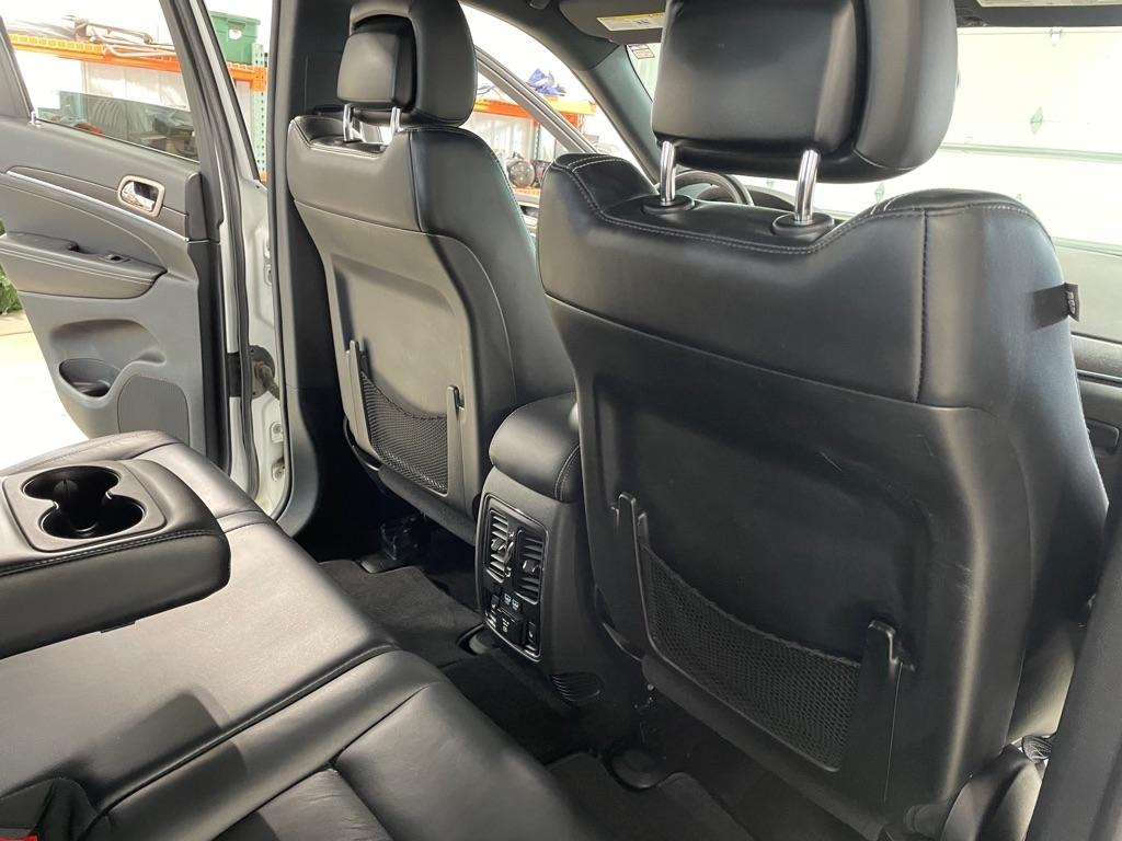 Jeep Grand Cherokee  2015