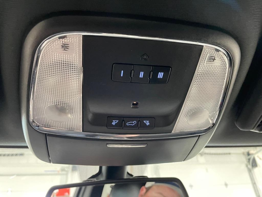Jeep Grand Cherokee  2015