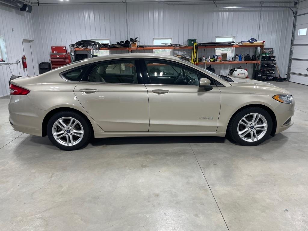Ford Fusion Hybrid  2018