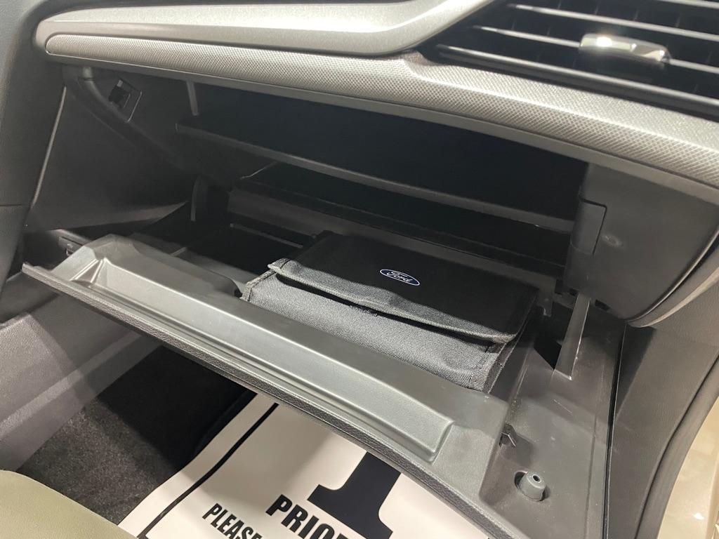 Ford Fusion Hybrid  2018
