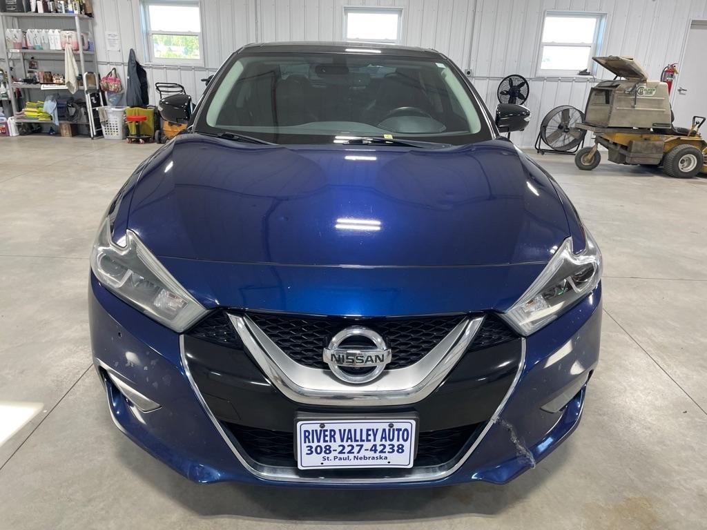 Nissan Maxima  2016