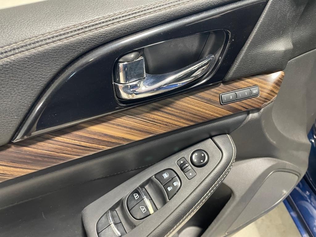Nissan Maxima  2016