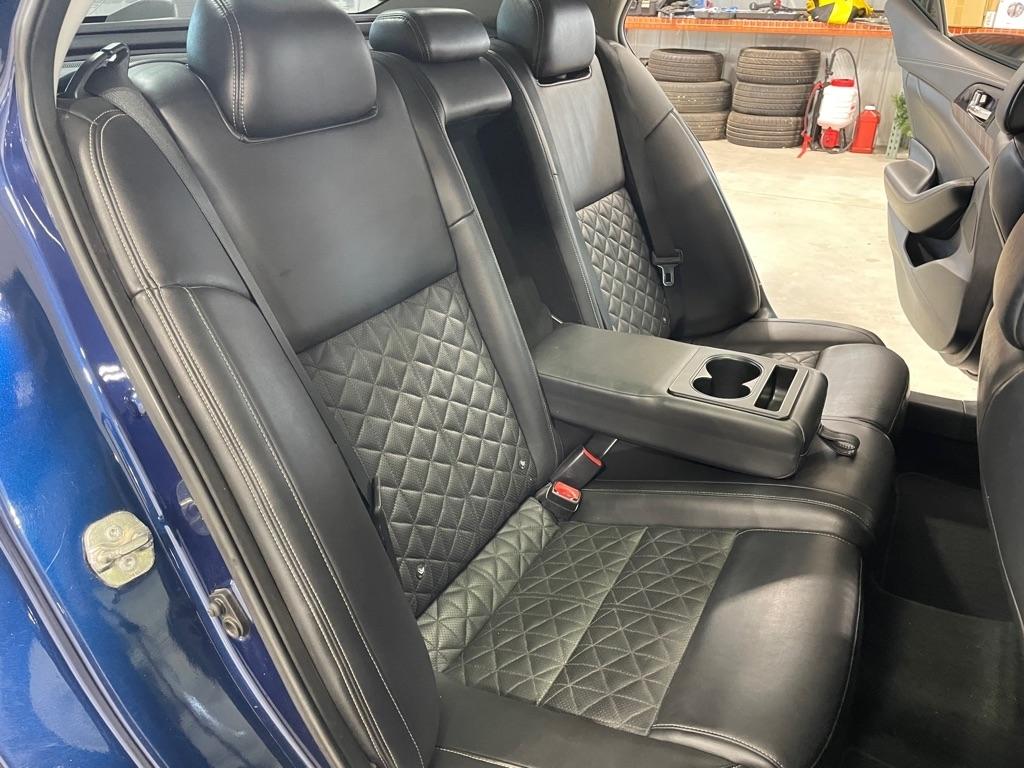 Nissan Maxima  2016