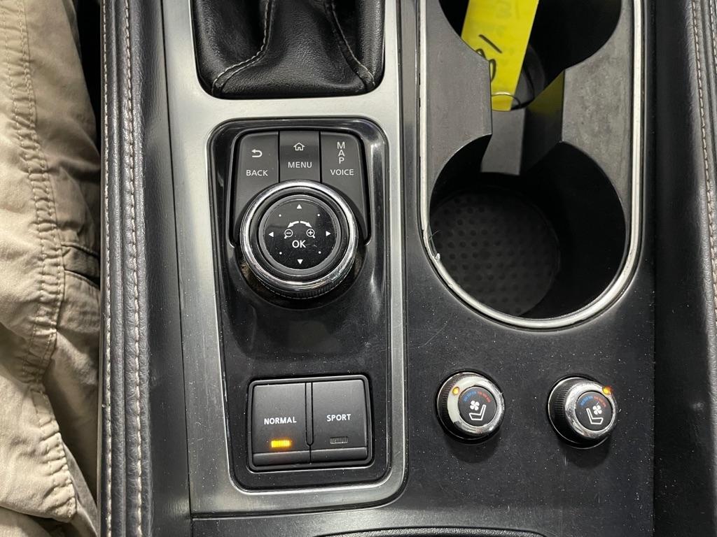Nissan Maxima  2016