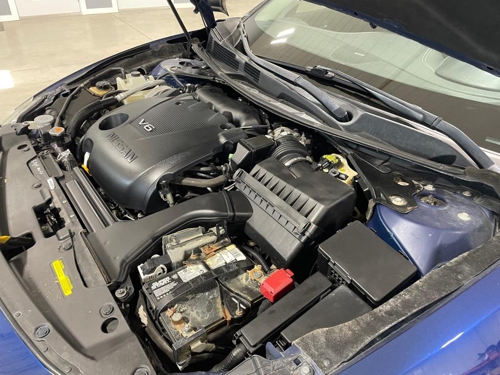 Nissan Maxima  2016