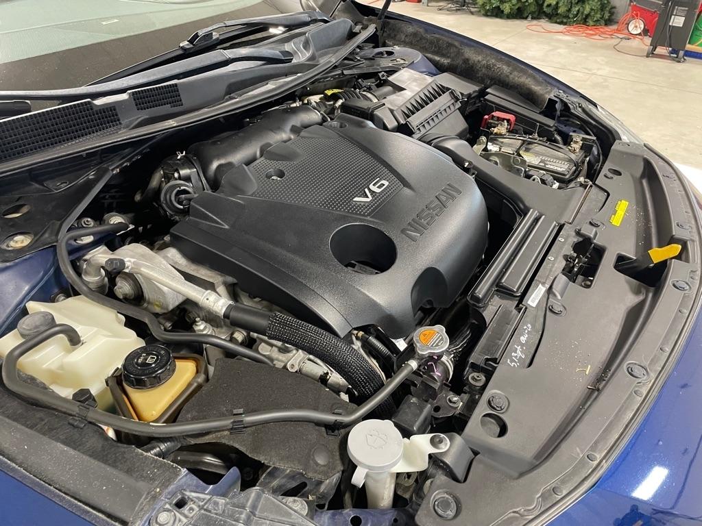 Nissan Maxima  2016