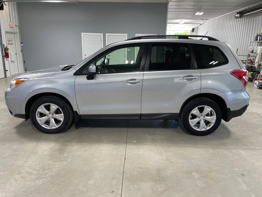 Subaru Forester  2015