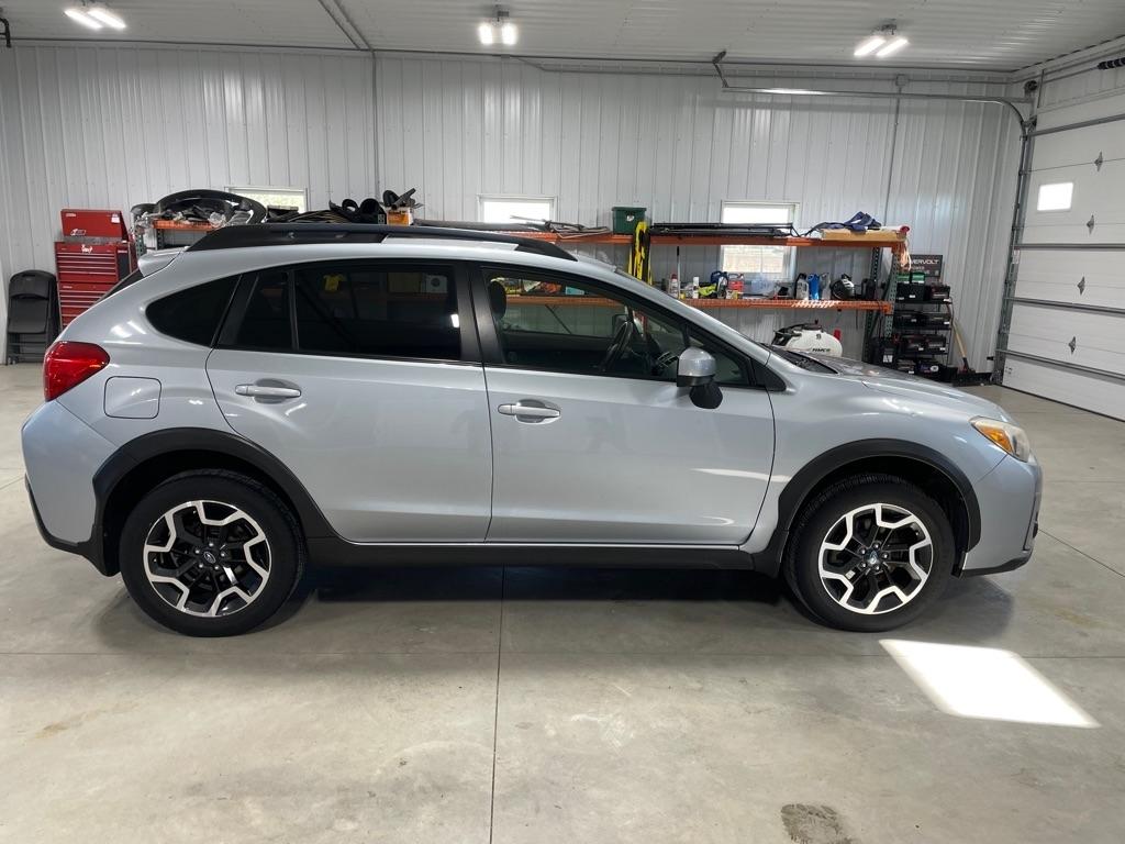 Subaru Crosstrek  2016
