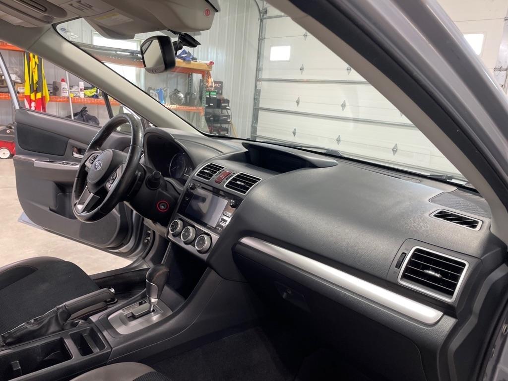 Subaru Crosstrek  2016