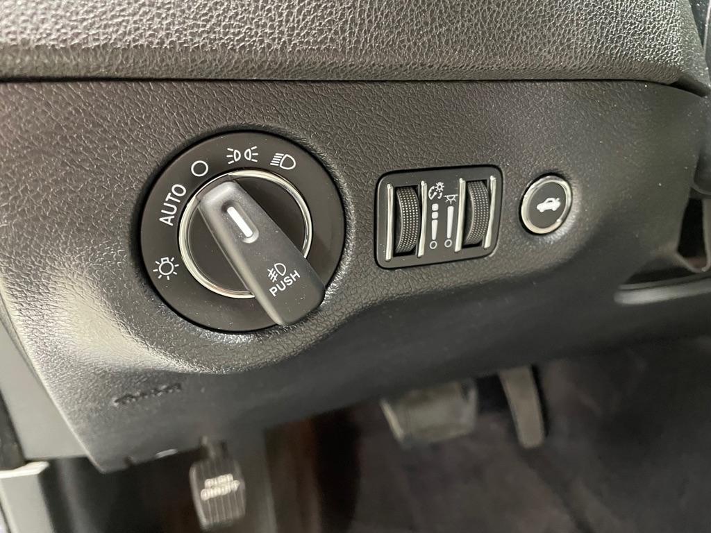 Chrysler 300  2017