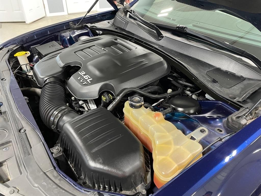 Chrysler 300  2017