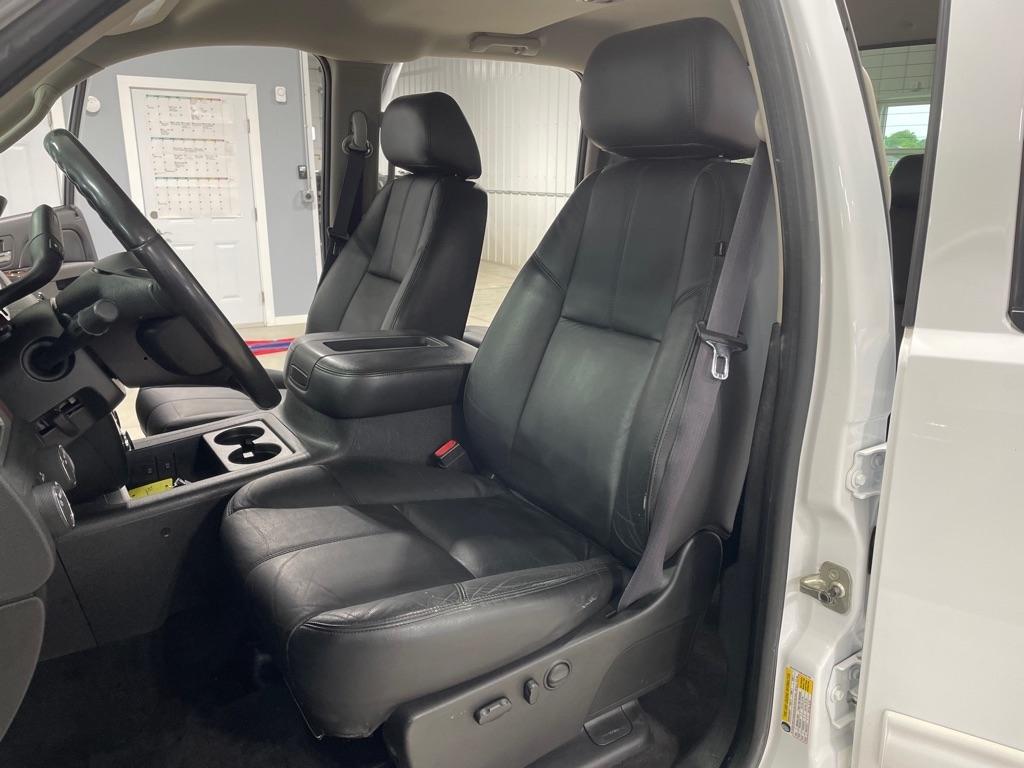 Chevrolet Silverado 1500  2011