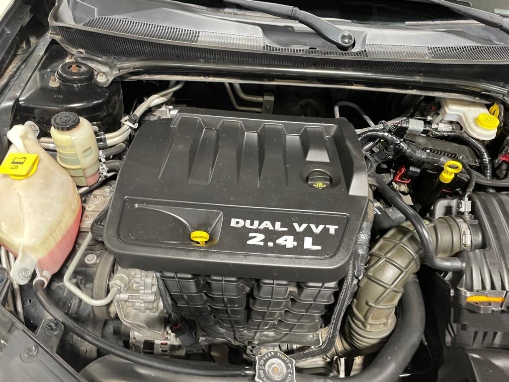 Chrysler 200  2014