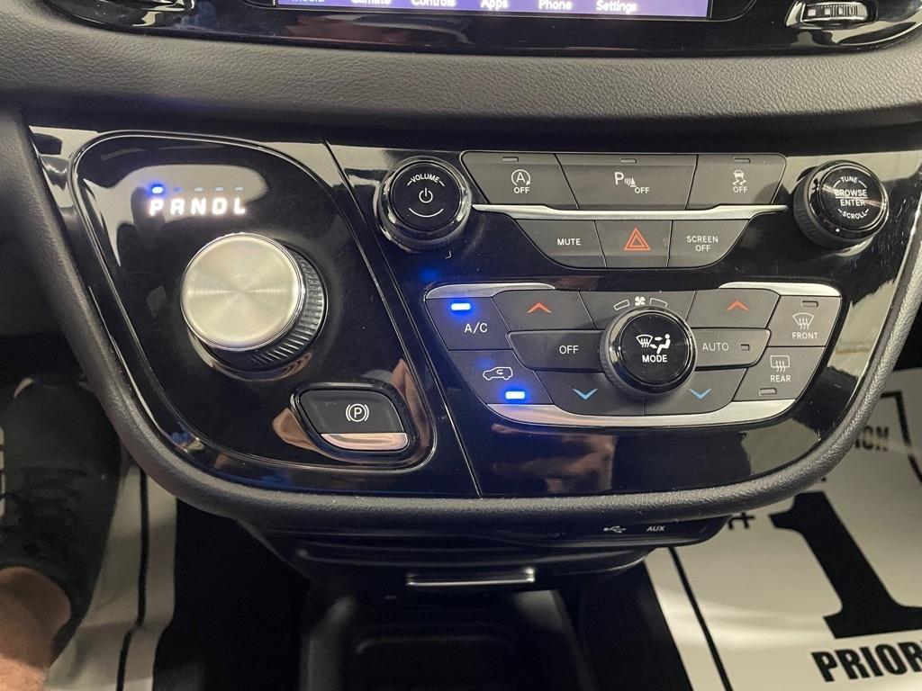 Chrysler Pacifica  2020