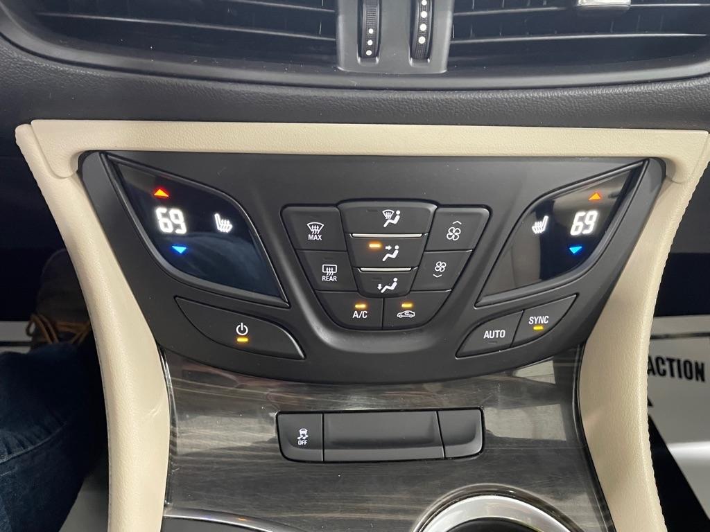Buick Envision  2019