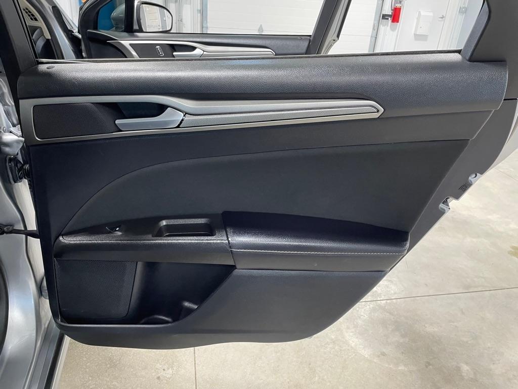 Ford Fusion  2020