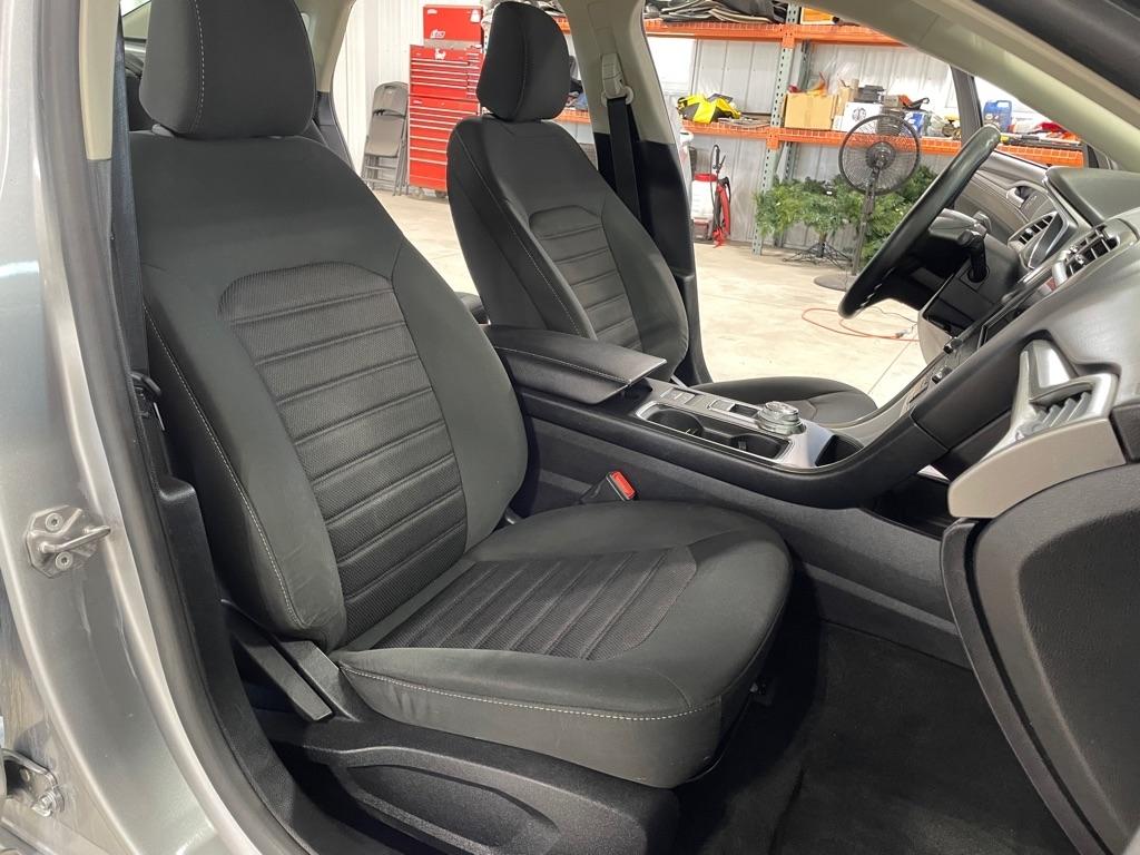 Ford Fusion  2020