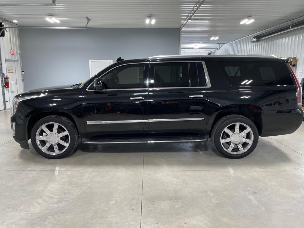 Cadillac Escalade  2016