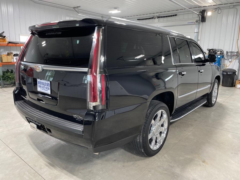 Cadillac Escalade  2016