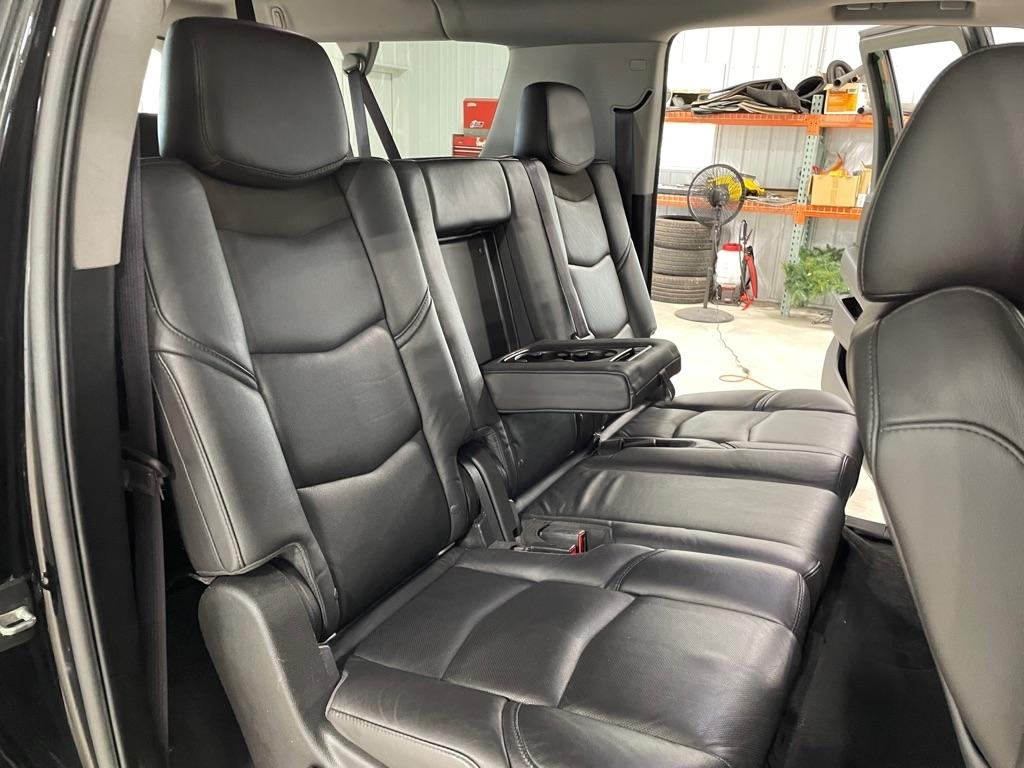 Cadillac Escalade  2016