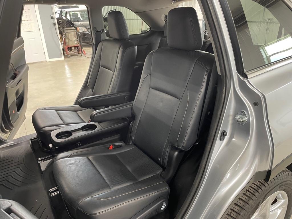 Toyota Highlander  2016