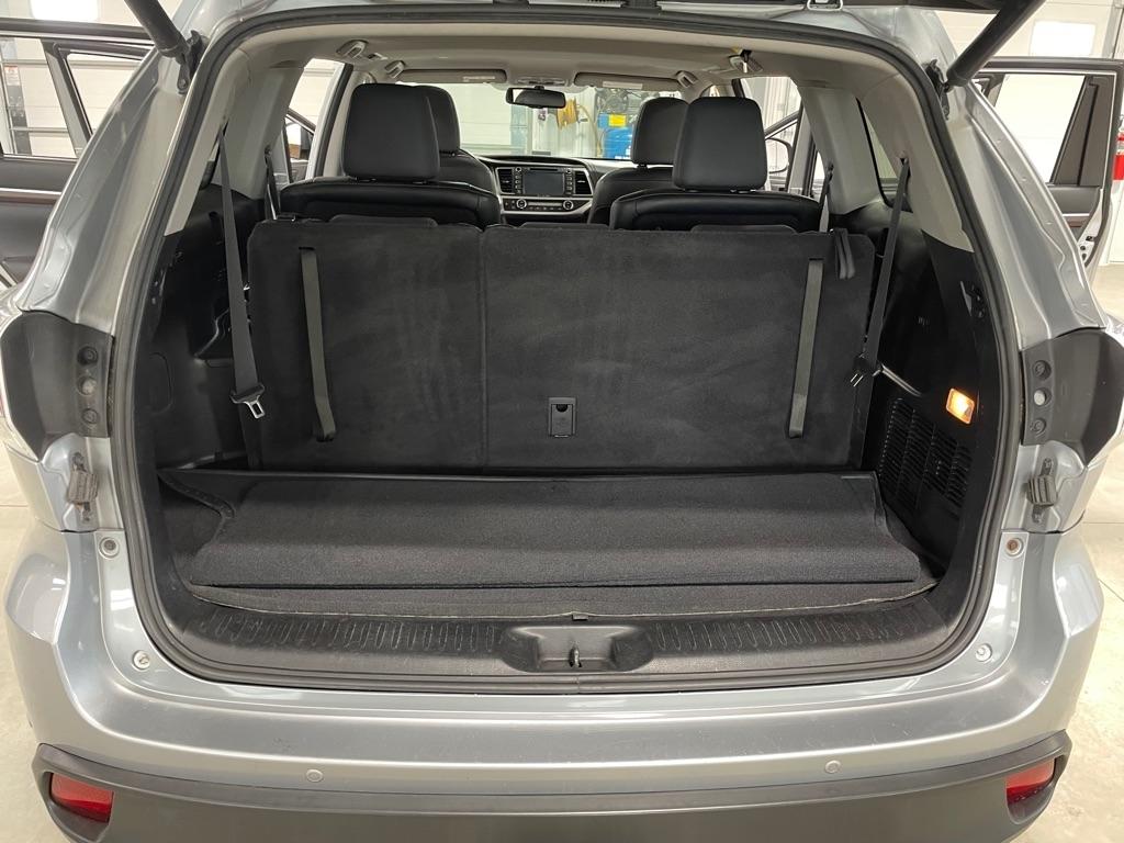 Toyota Highlander  2016