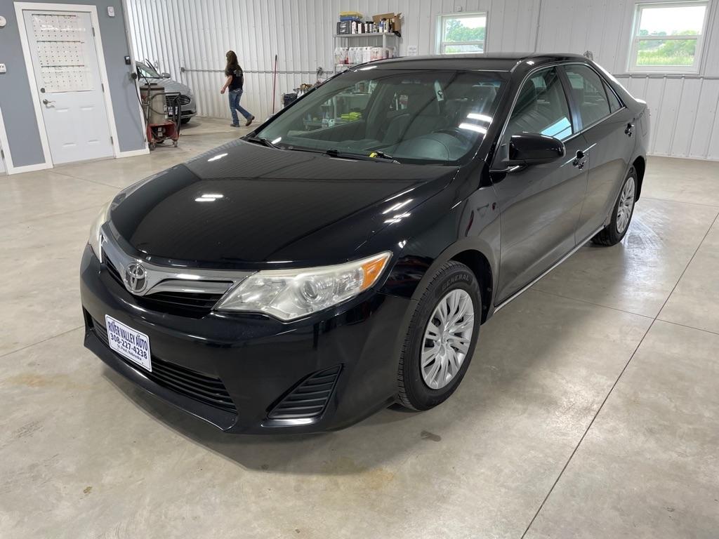 Toyota Camry  2014