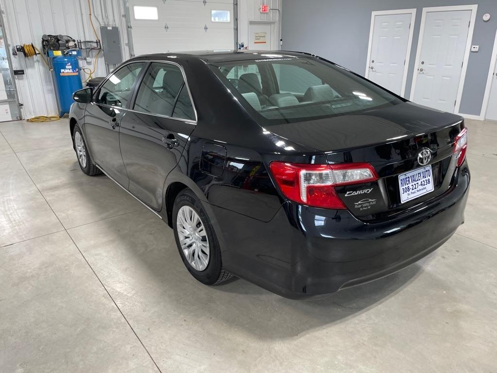 Toyota Camry  2014
