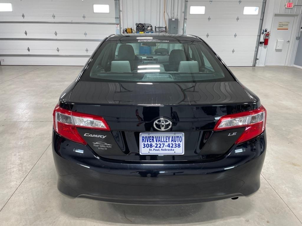 Toyota Camry  2014