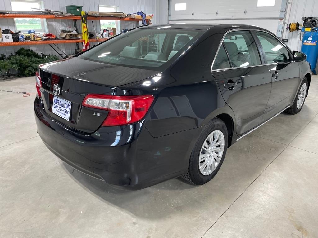 Toyota Camry  2014