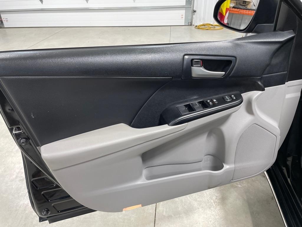 Toyota Camry  2014