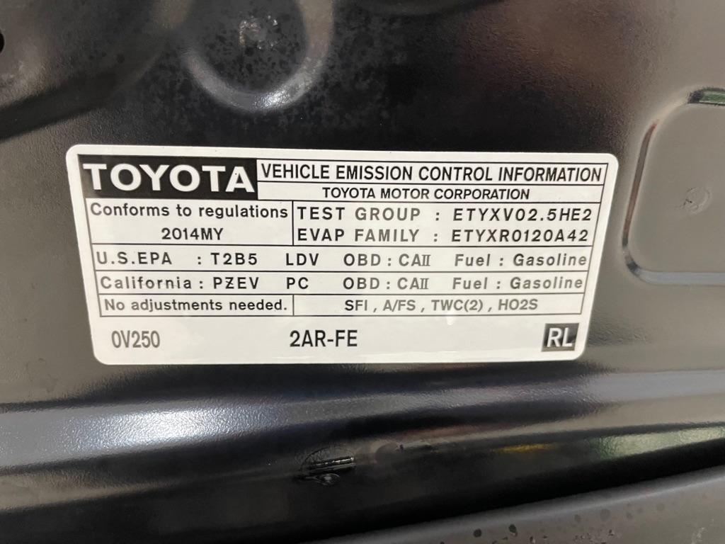 Toyota Camry  2014