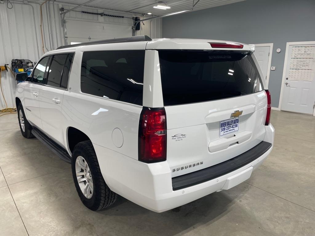 Chevrolet Suburban  2018