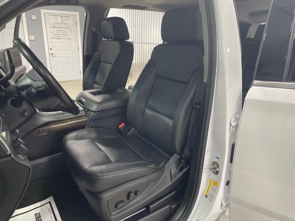 Chevrolet Suburban  2018