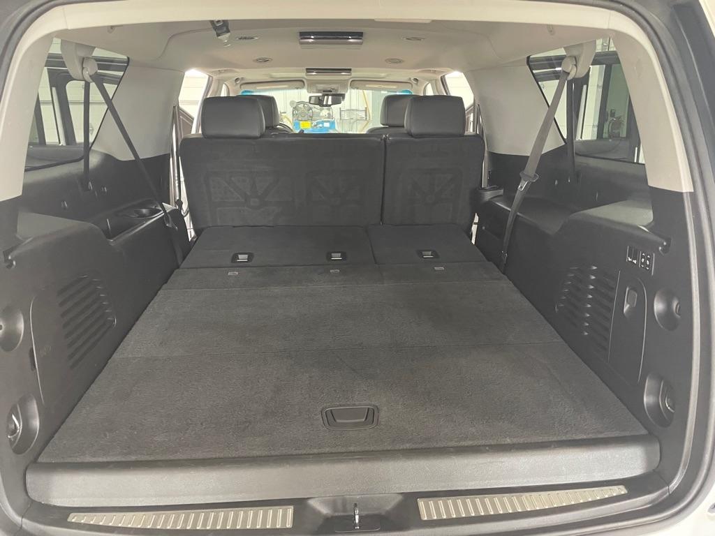 Chevrolet Suburban  2018