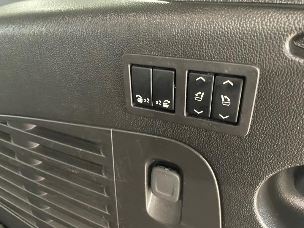 Chevrolet Suburban  2018