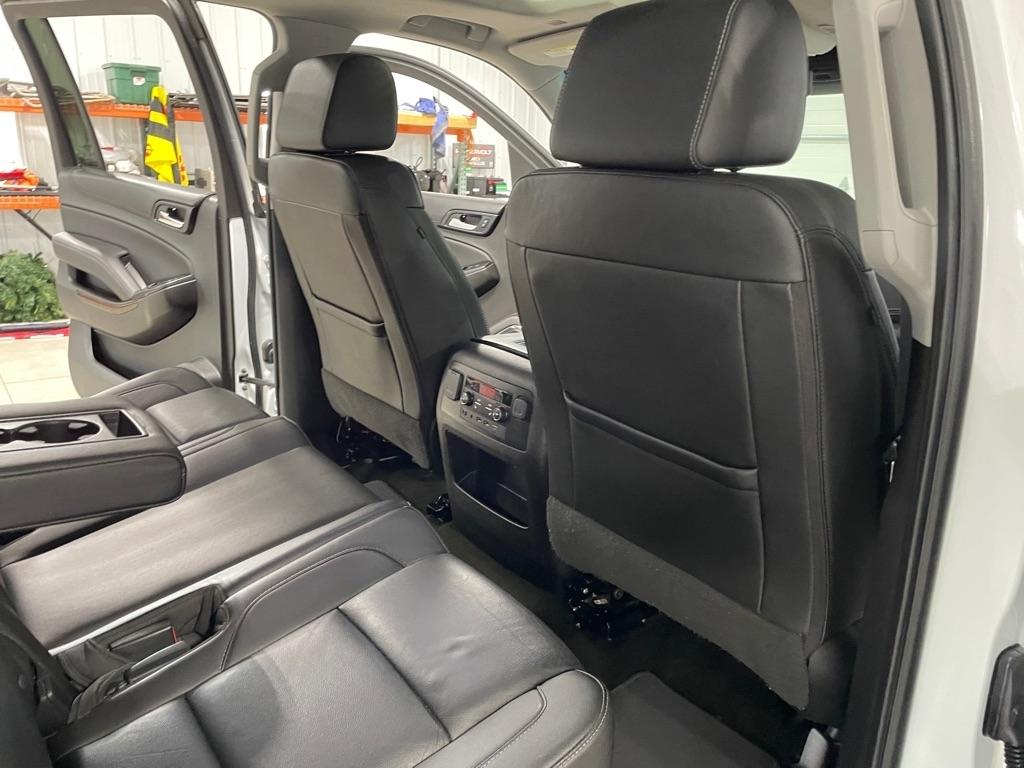 Chevrolet Suburban  2018