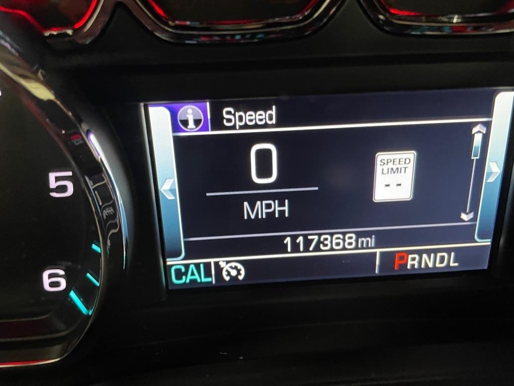 Chevrolet Suburban  2018