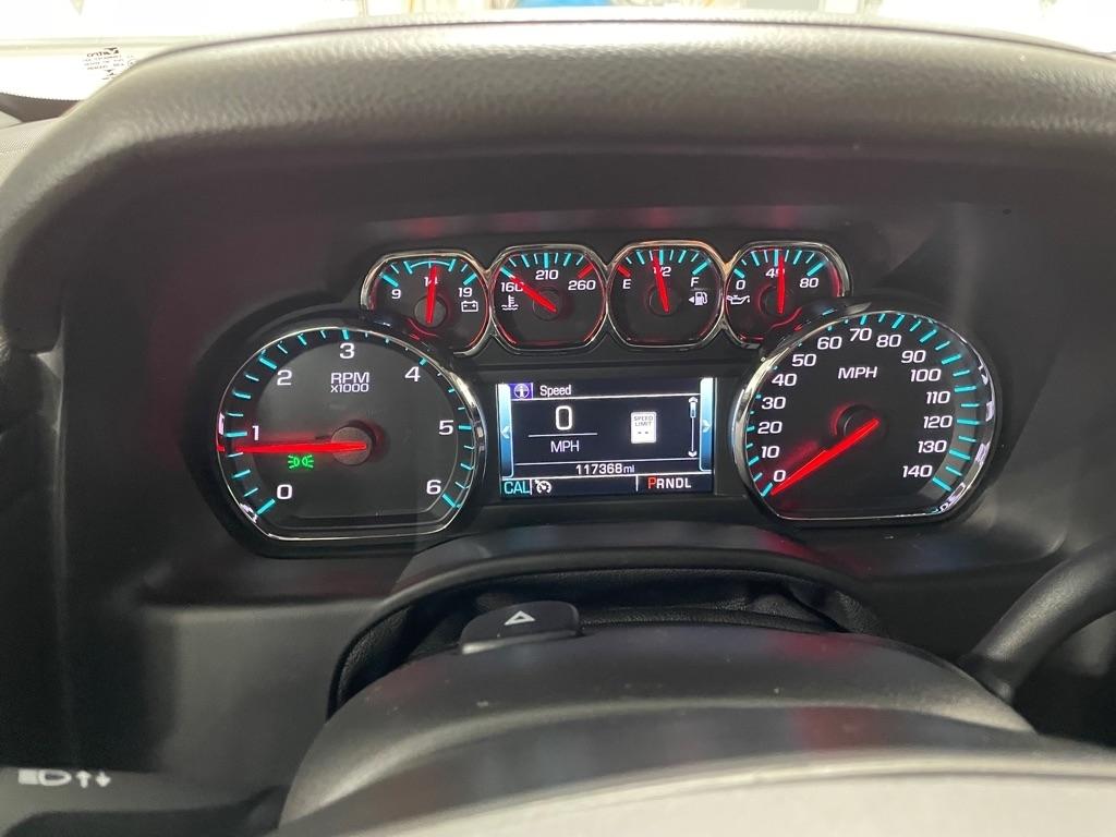 Chevrolet Suburban  2018