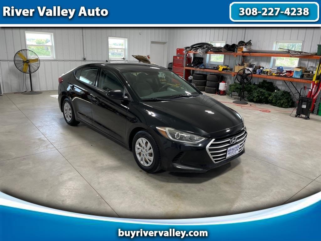 Hyundai Elantra  2017