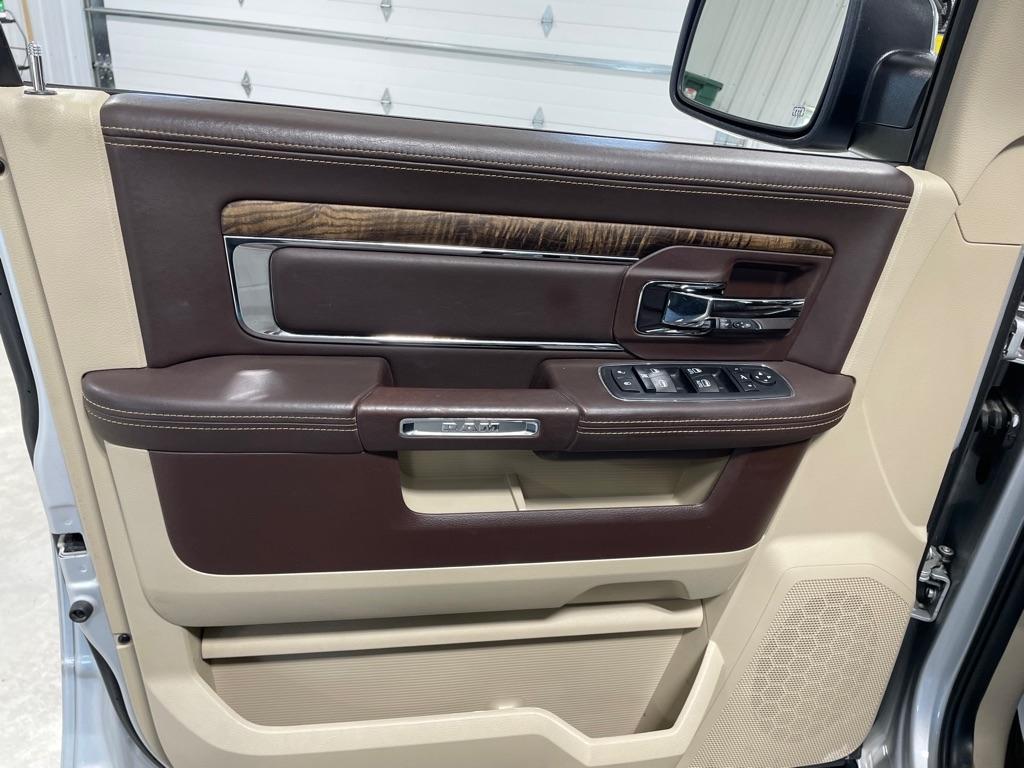 RAM 1500 Laramie Longhorn 2015