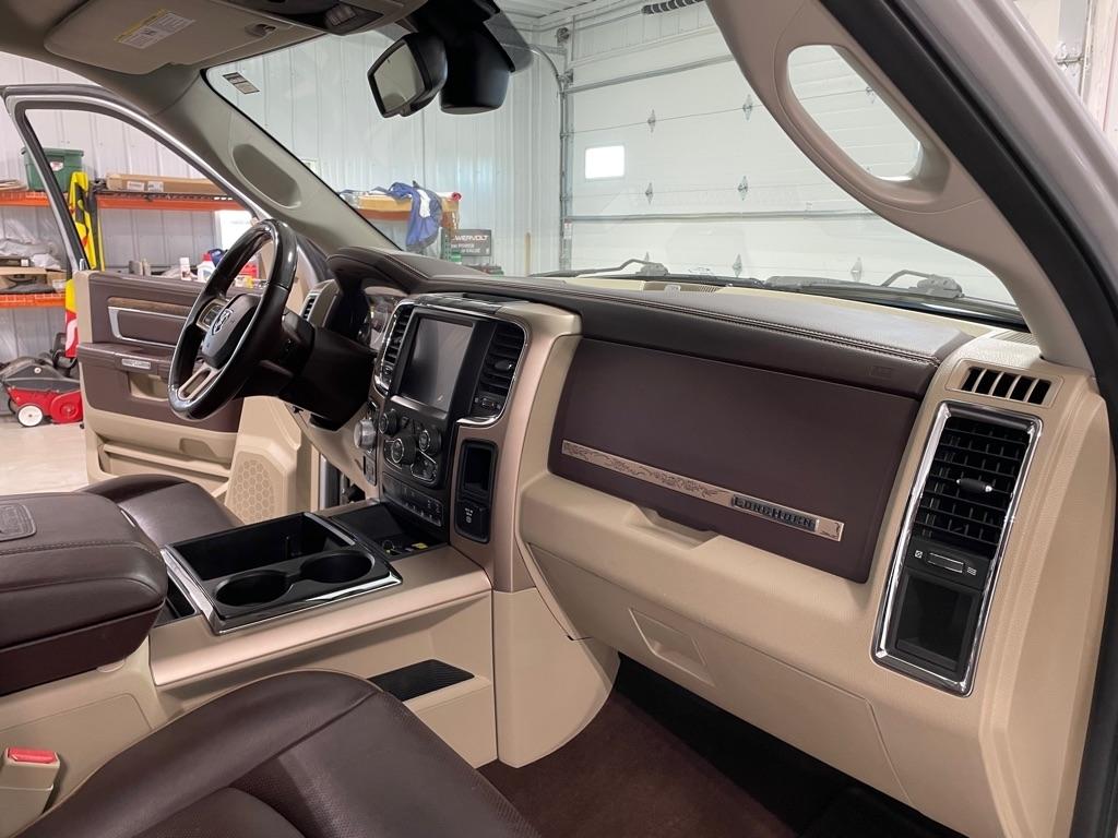 RAM 1500 Laramie Longhorn 2015