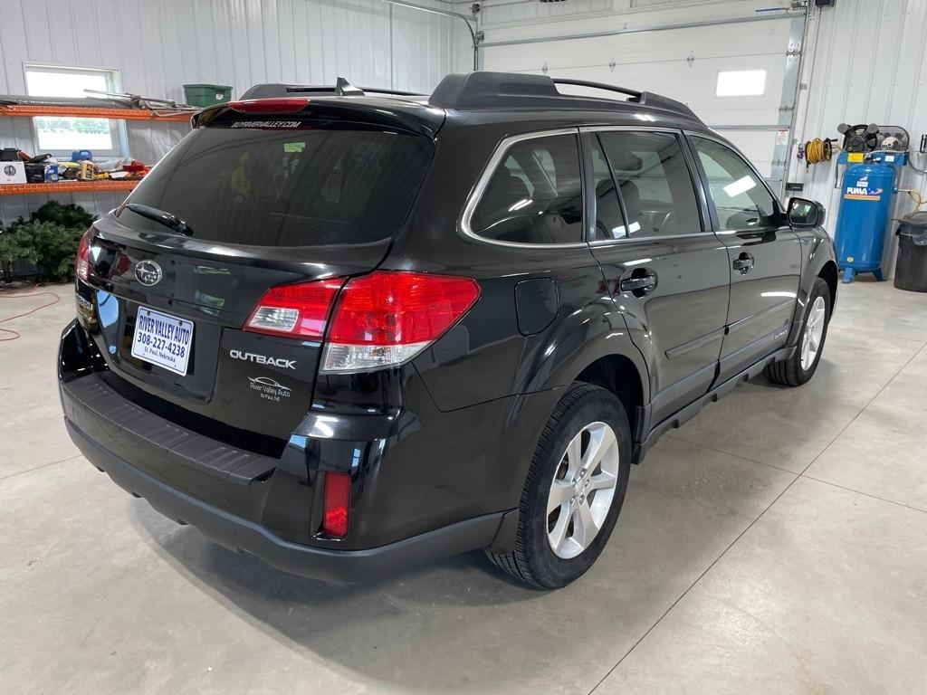 Subaru Outback  2013