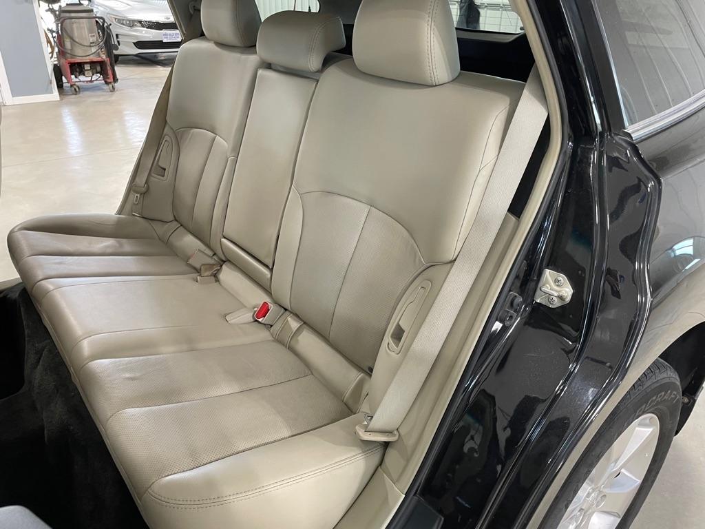 Subaru Outback  2013
