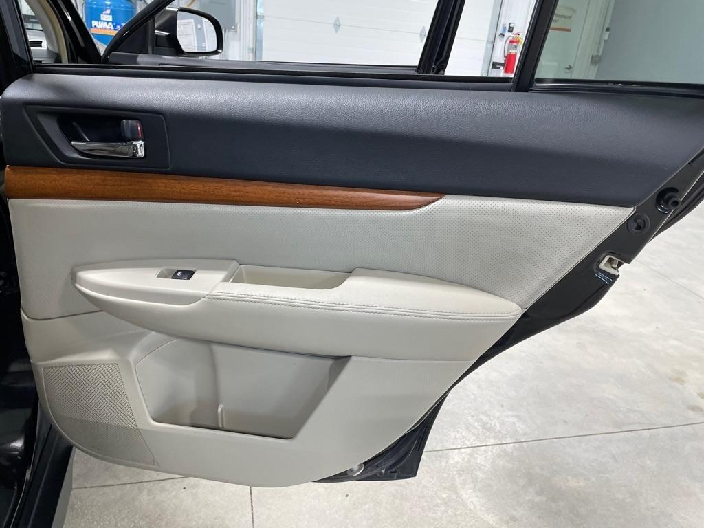 Subaru Outback  2013