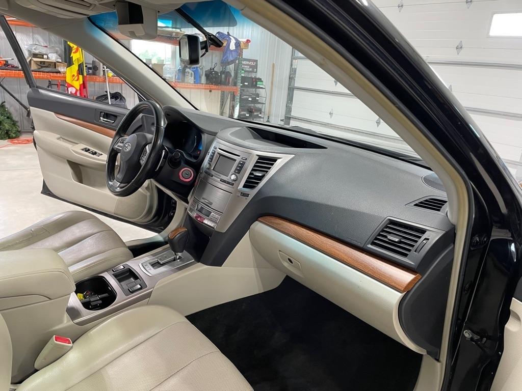 Subaru Outback  2013