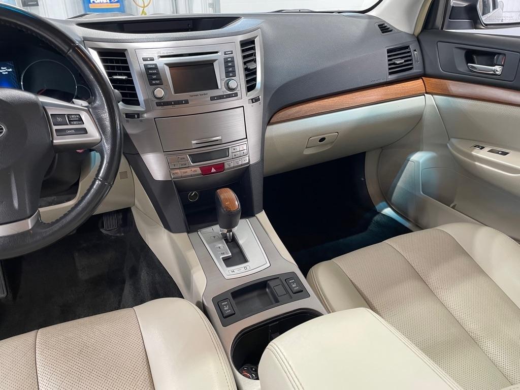 Subaru Outback  2013