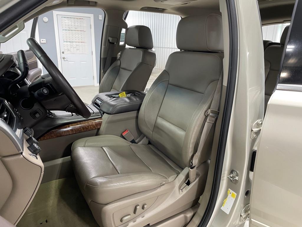 Chevrolet Tahoe  2015