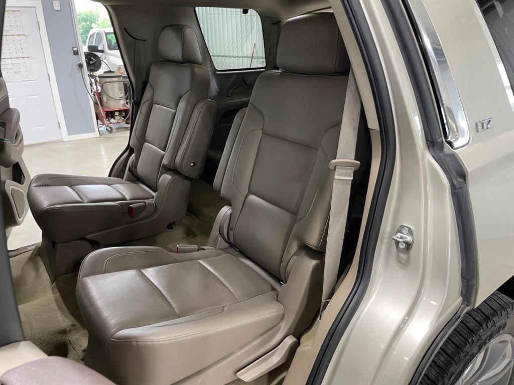 Chevrolet Tahoe  2015
