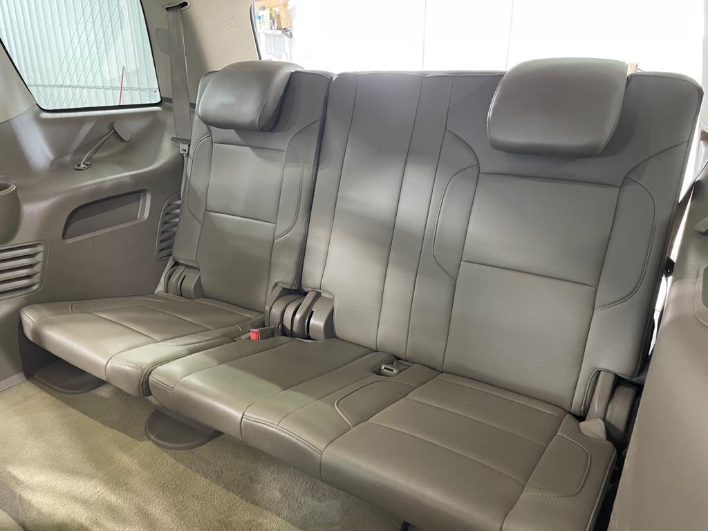 Chevrolet Tahoe  2015